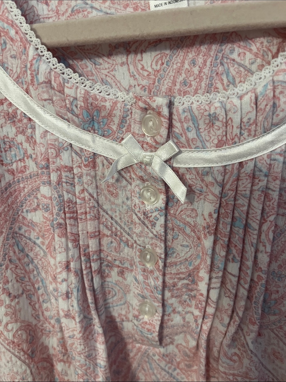 Miss Elaine Pink Paisley Long-Sleeve Nightgown petite medium NWT